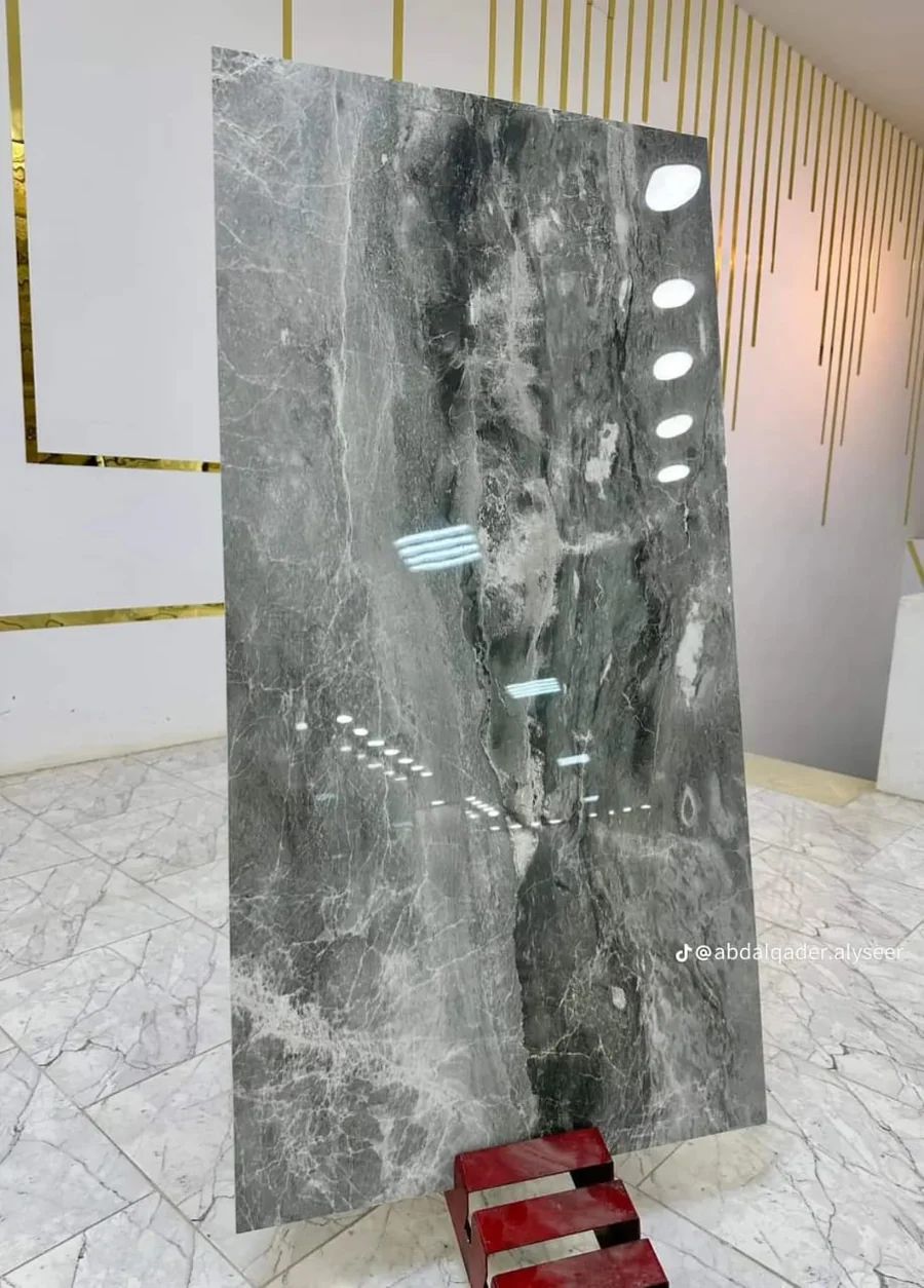 Placa aplicada em ambiente